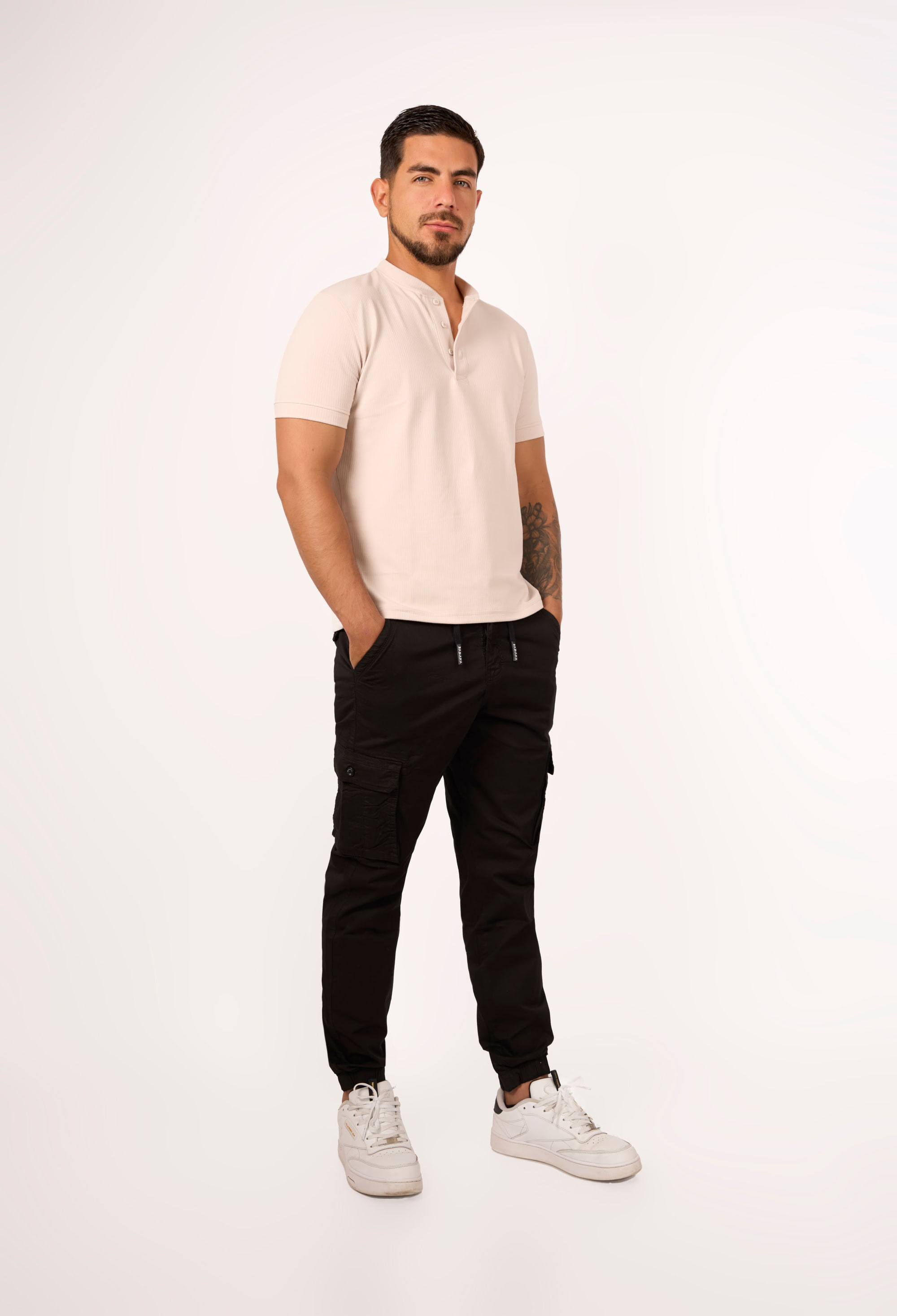 Pantalón Jogger Cargo Negro