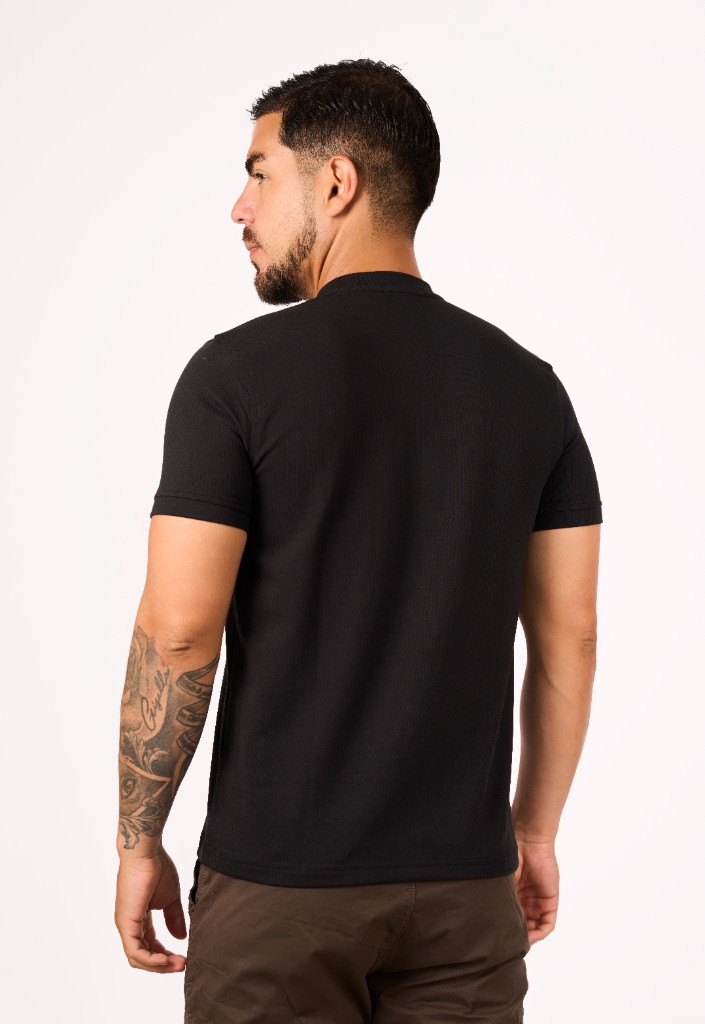 Miniatura 2 del producto Polo Cuello Nerú Negro