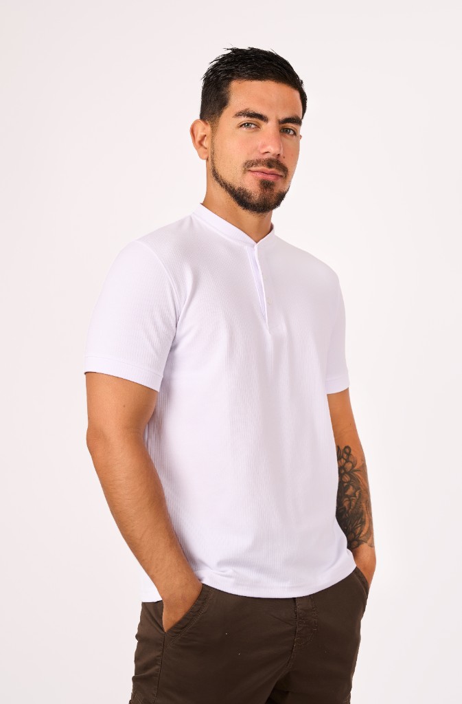 Miniatura 3 del producto Polo Cuello Nerú Blanco